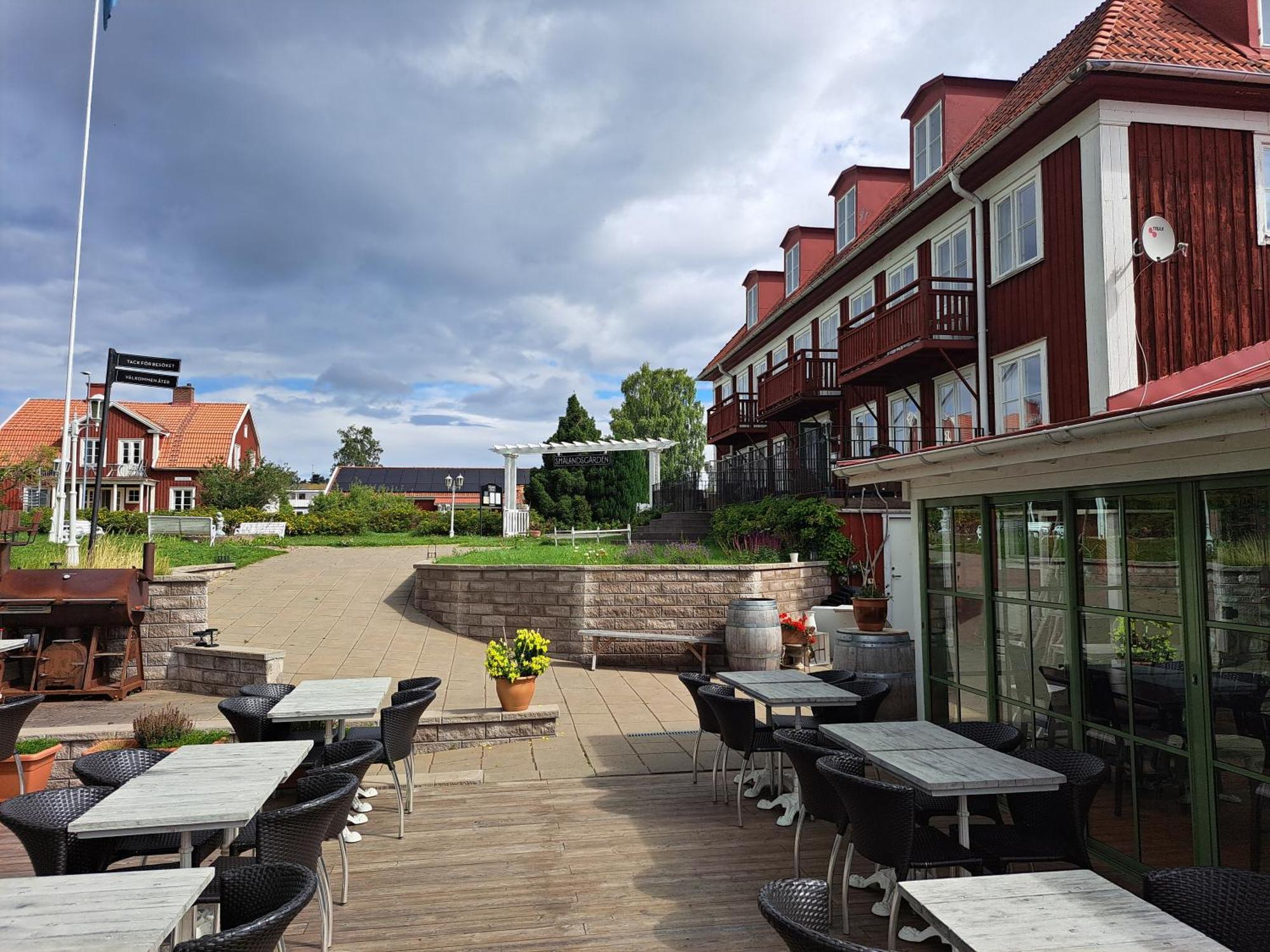 Hotel Smalandsgarden Gränna Exterior foto